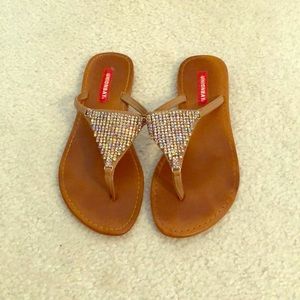 Unionbay Flip Flops